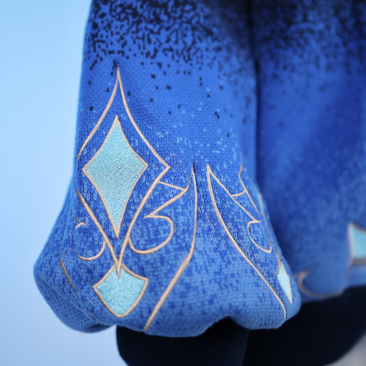 Lohen Zipper Hoodie Preorder
