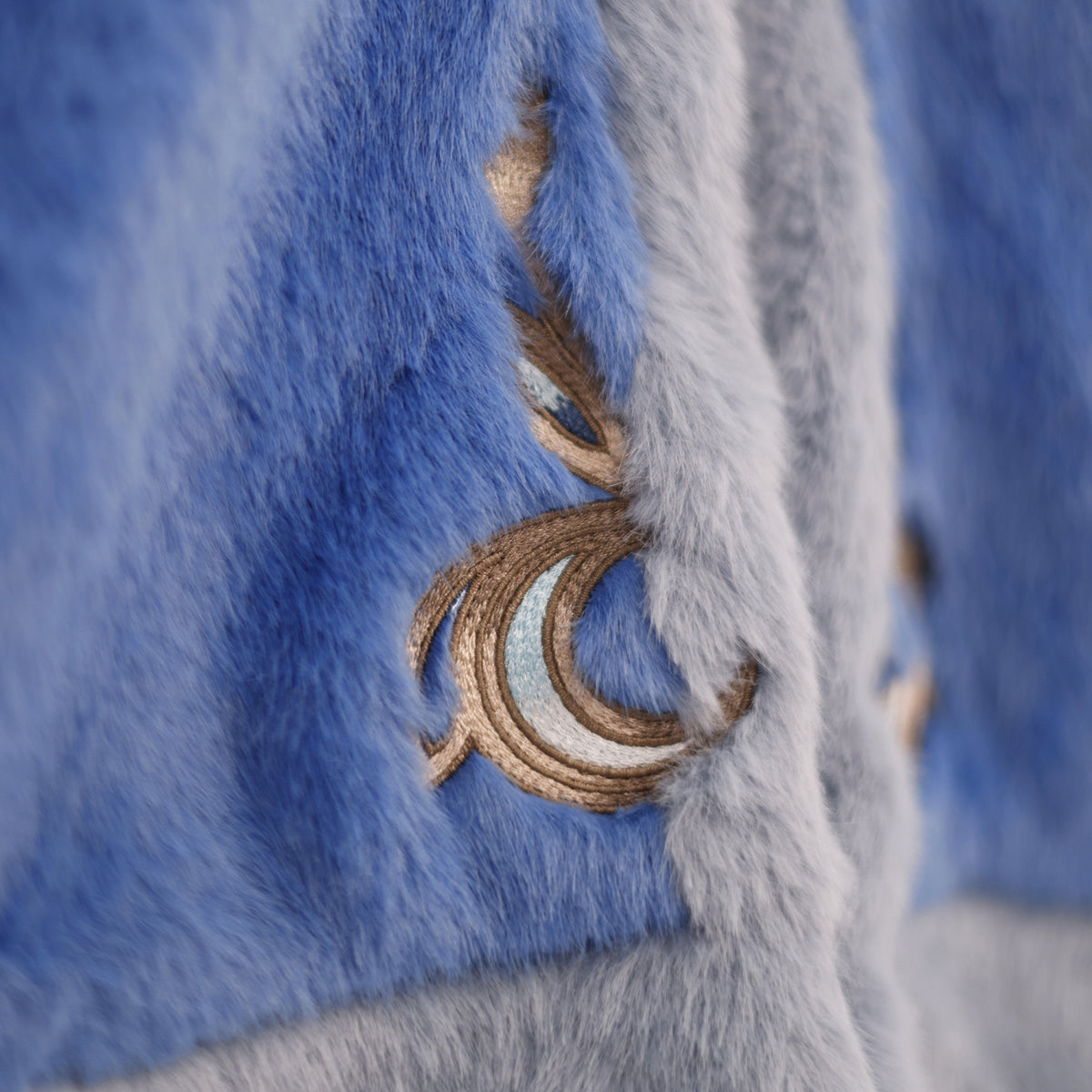 Fuzzy Lauma Cloak Preorder